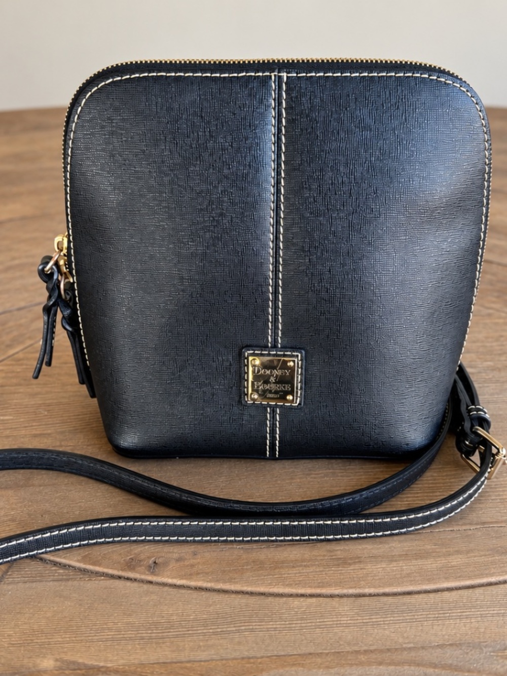 Dooney & Bourke Black Leather Crossbody Bad Red Interior Gold Hardware